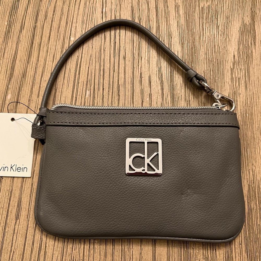 Calvin Klein gray wristlet